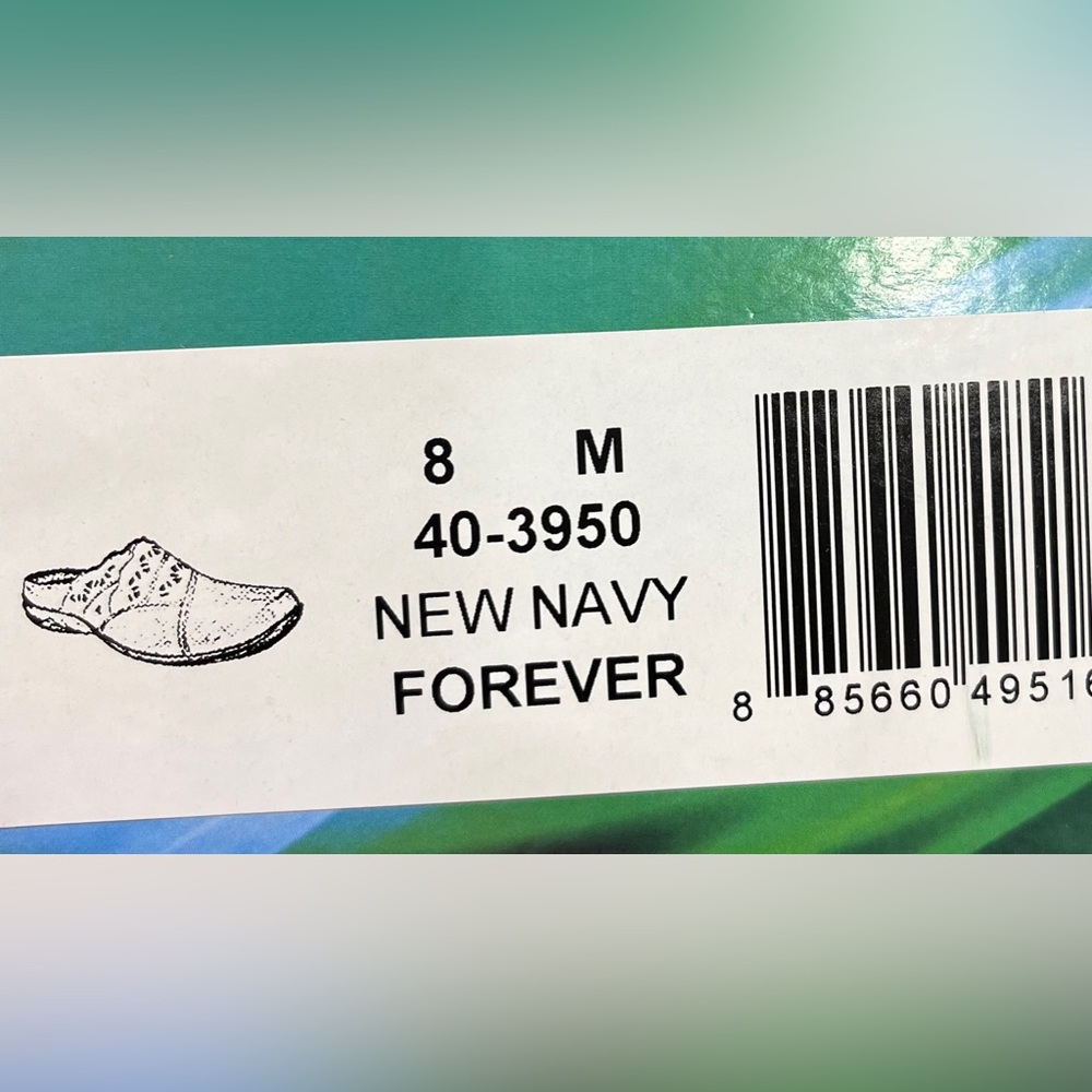 Easy Street Navy Forever Shoe. Size 8. Color: Navy. NEW - Picture 9 of 9